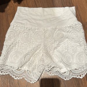 Thyme shorts maternity